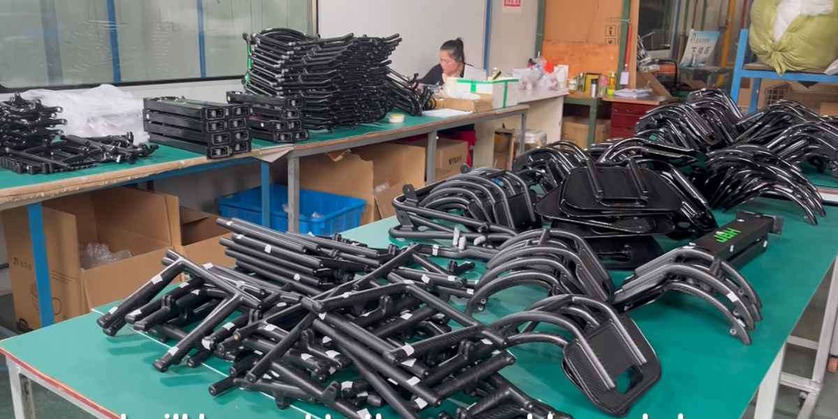 Carbon -Faser -Rollstuhlteile